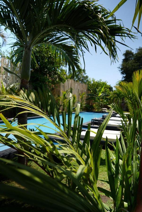 Copacabana Gili Air Hotel Mataram Bagian luar foto